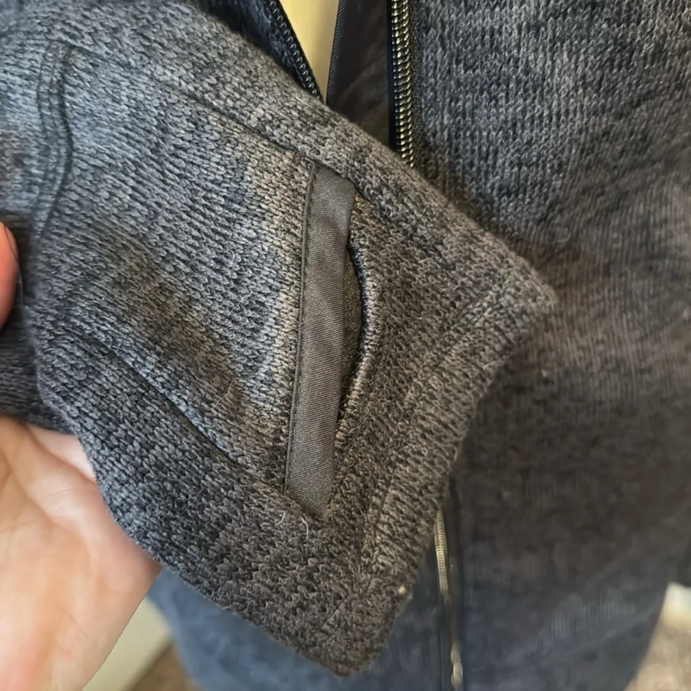 NWT St. John’s Bay Active Hooded Full Zip Long Sleeve Jacket - Picture 4 of 8